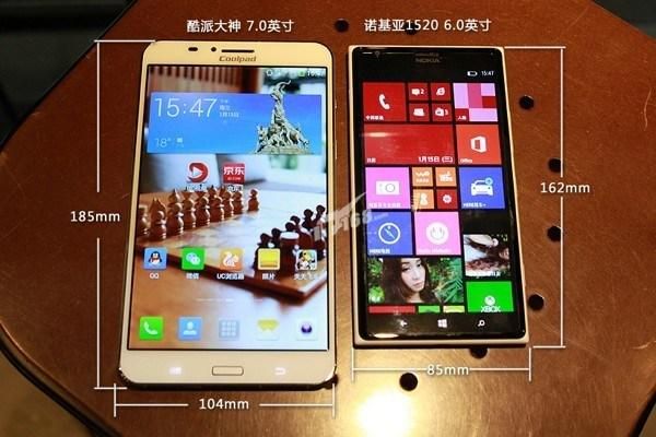 诺基亚1520和iphone5s哪个好（诺基亚1520对比1020）