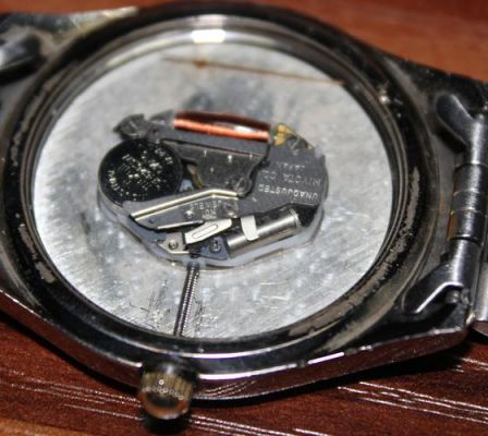电子手表怎么拆（电子手表怎么拆卸把杆）-图2