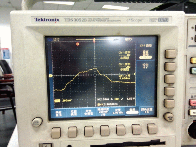 示波器脉冲电压怎么读（示波器脉冲波怎么调）