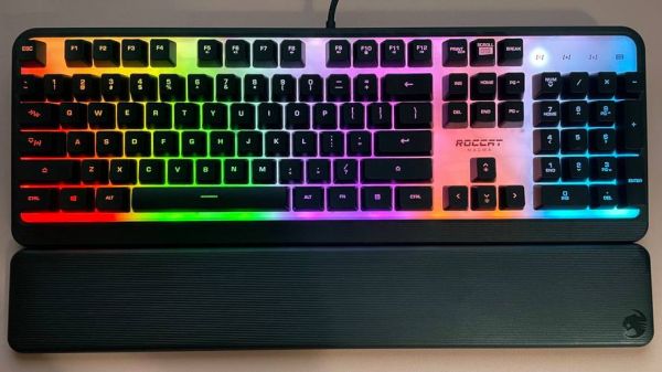 RGB键盘pcb怎么做（键盘rgb版什么意思）-图2