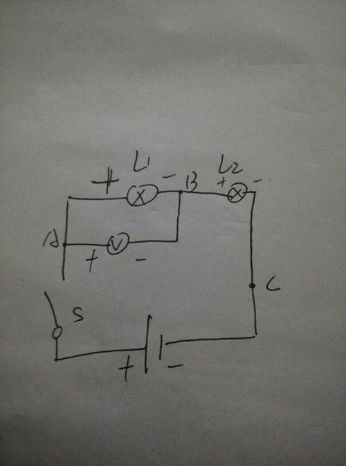 怎么区分电路正负极（怎么区分电路图的正极和负极）