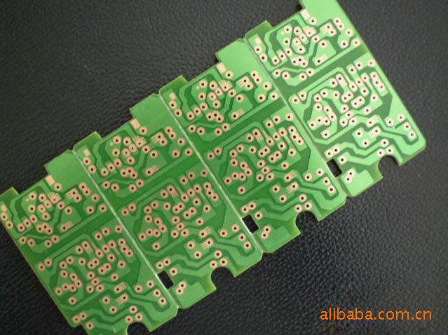 pcb绿油桥标准（pcb绿油工艺）