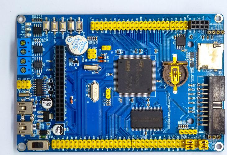 stm32开发板哪个好些（stm32开发板基础模块）