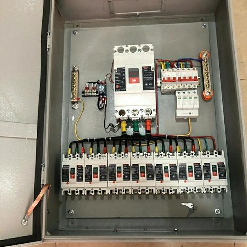 二级电箱配件标准（二级电箱怎么配线）