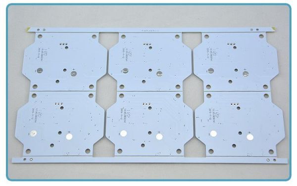 pcb板白油高度标准（pcb板白油高度标准规范）-图2